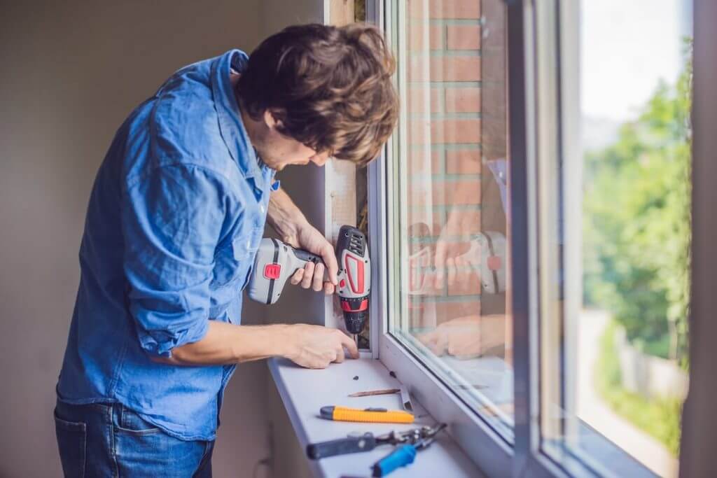 Benefits of Buying Replacement Windows for Your Home