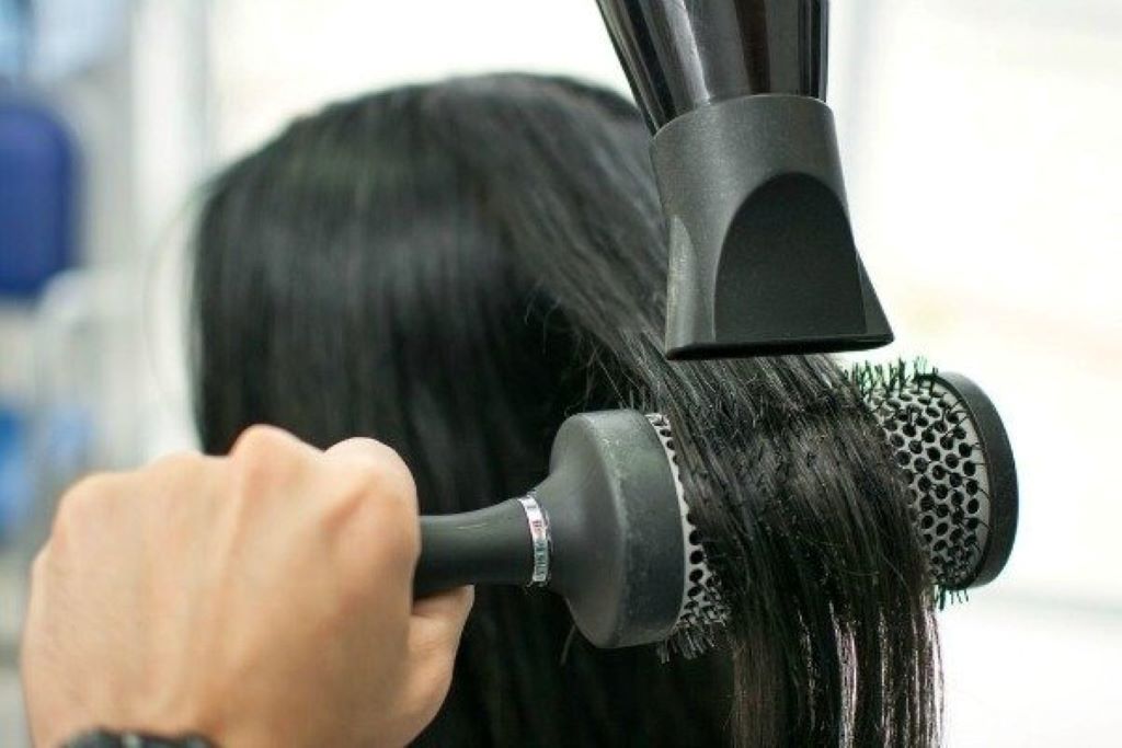 9 helpful natural hair care tips for your healthy hair regimen