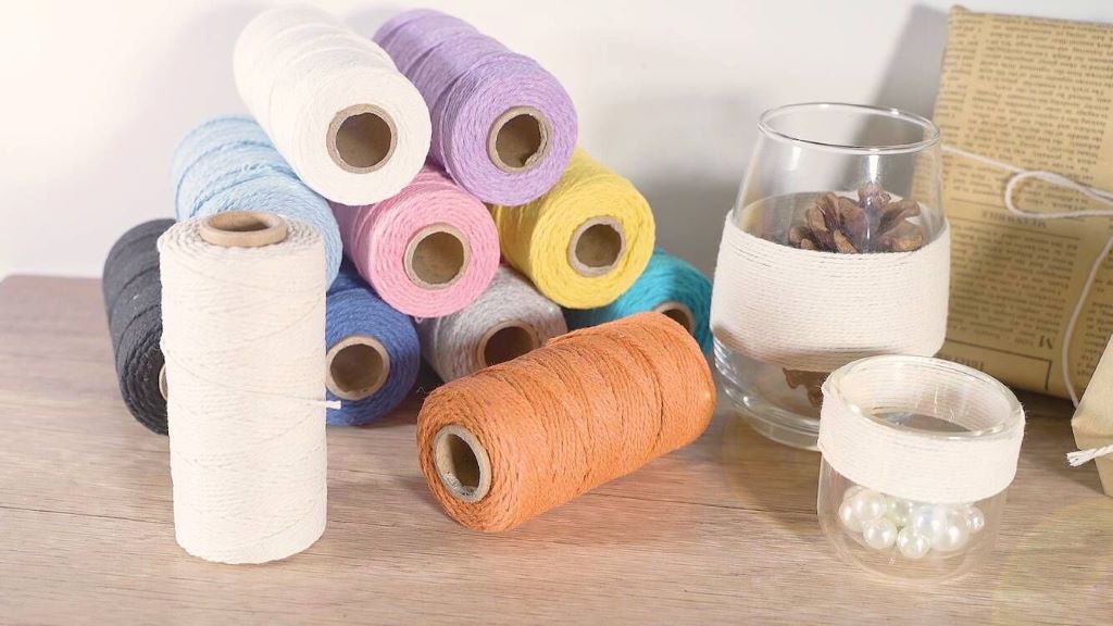 G2PLUS Cotton Bakers Twine spool showing texture and quality.
